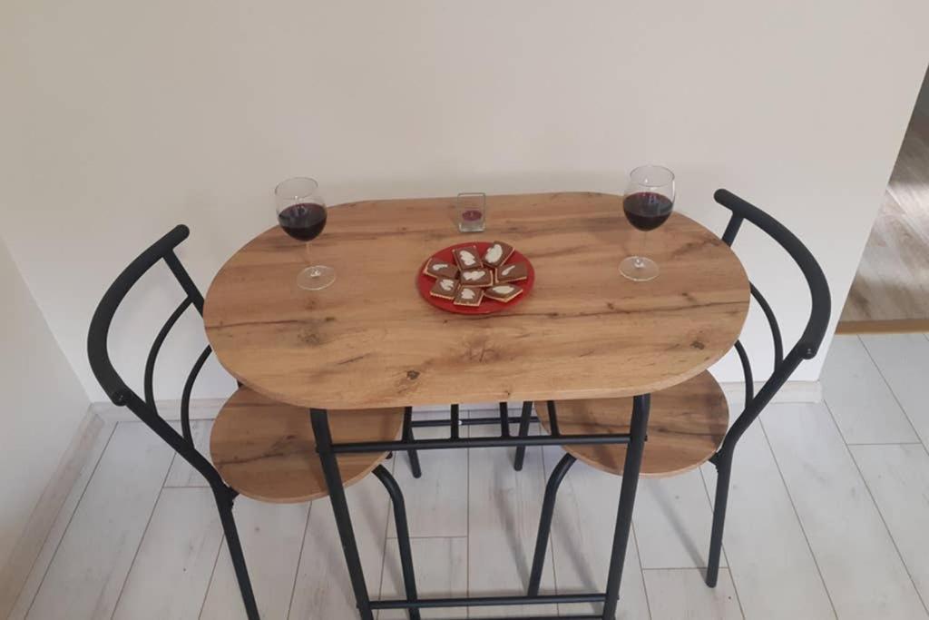 Apartman Mima Belgrado Esterno foto